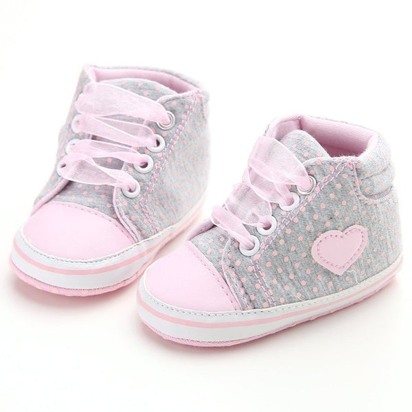 Halbschuh mit Herzlogo für Prinzessinen - mybabydream