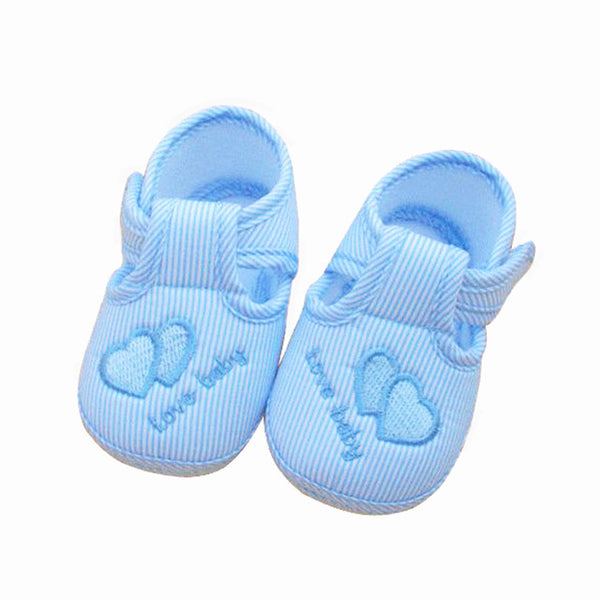 Baby Schuhe mit Herzchen und Anti-Rutsch-Sohle - mybabydream